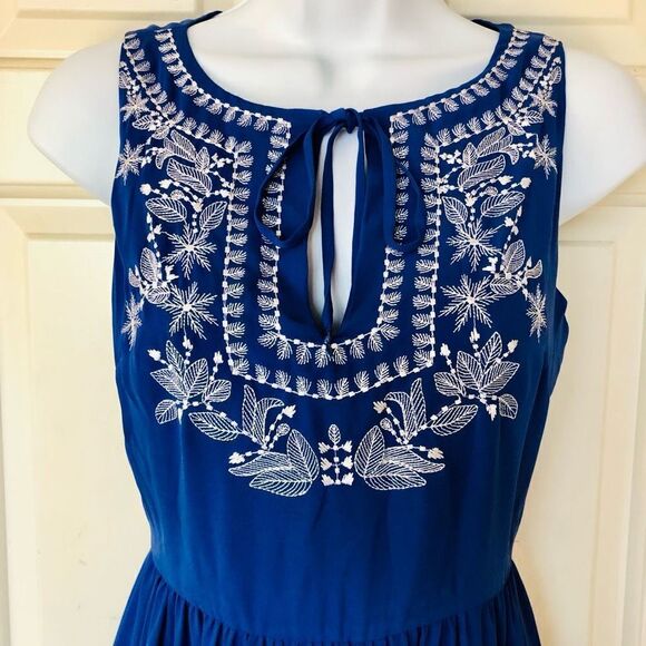 NWOT Bebe Blue High Waist Fit and Flare Embroidered Dress - Picture 3 of 16